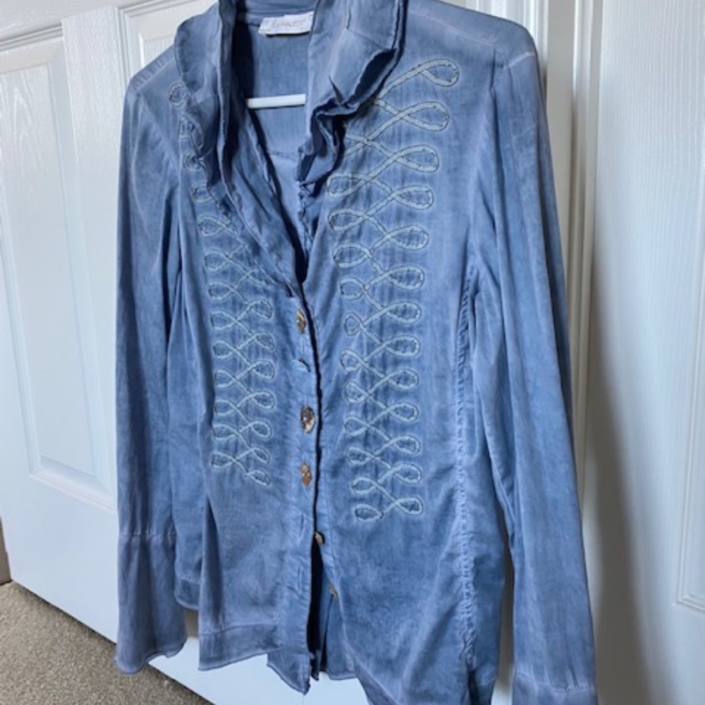 Elisa Cavaletti blouse US S denim blue decorative buttons flared long sleeve